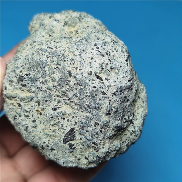 275g Natural Meteorite–Energy stone from space (nonmagnetic) i646