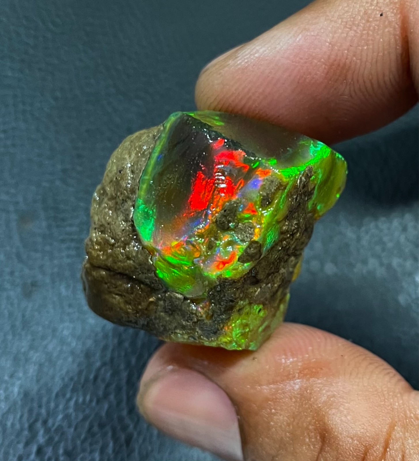 AA+ Ethiopian Opal Oil Rough Entreated Welo Fire Opal Multi Color Flash 66.20Cts