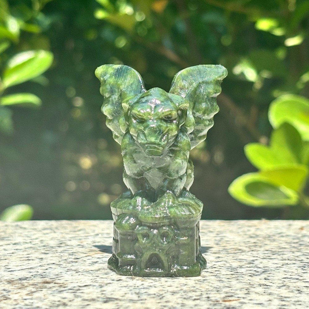 2.3″ Natural Serpentine Ghost Bat Skull Carved Crystal Skull Halloween Gift 1PC