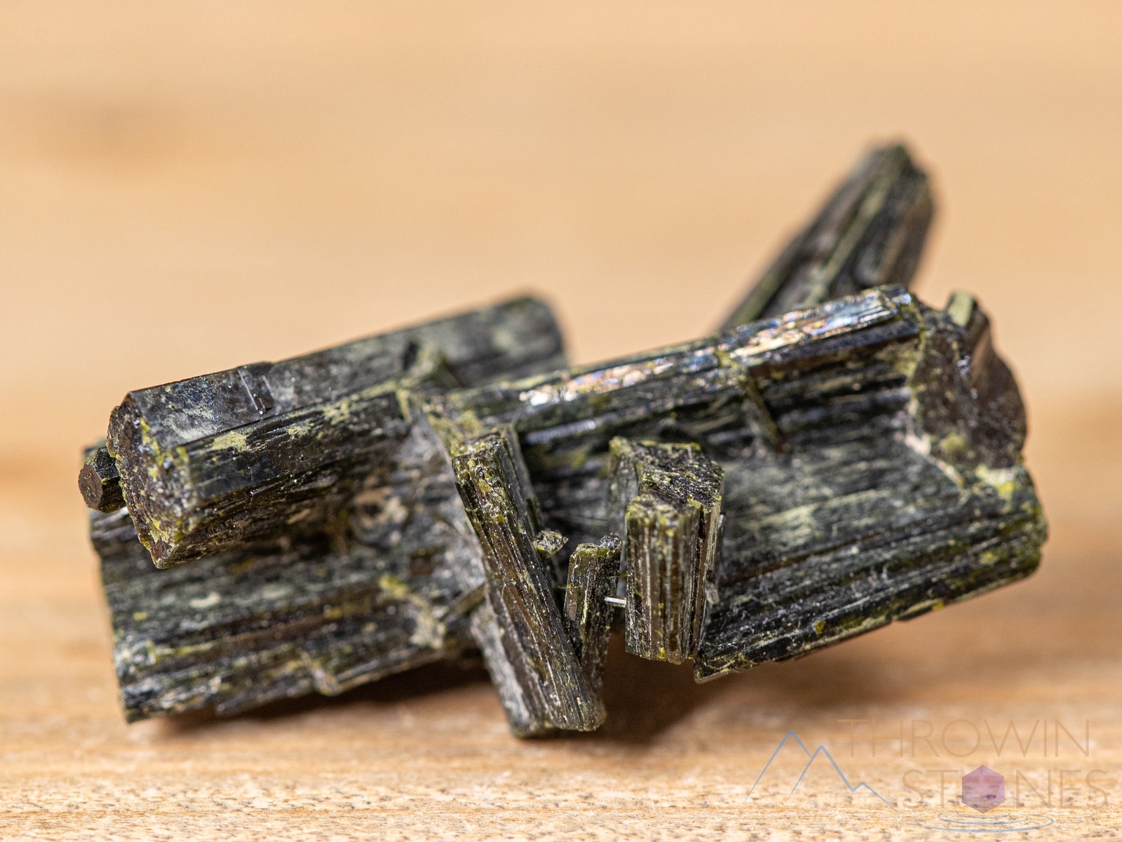 EPIDOTE Raw Crystal Cluster – Housewarming Gift, Home Decor, Raw Stones, 40741