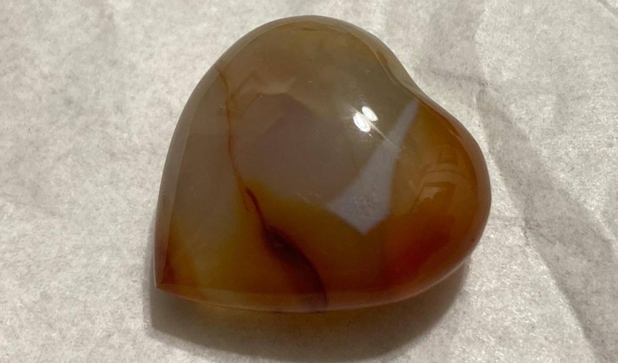 Golden Flower Agate Heart Decor Stone Crystal Quartz Mineral Display Specimen