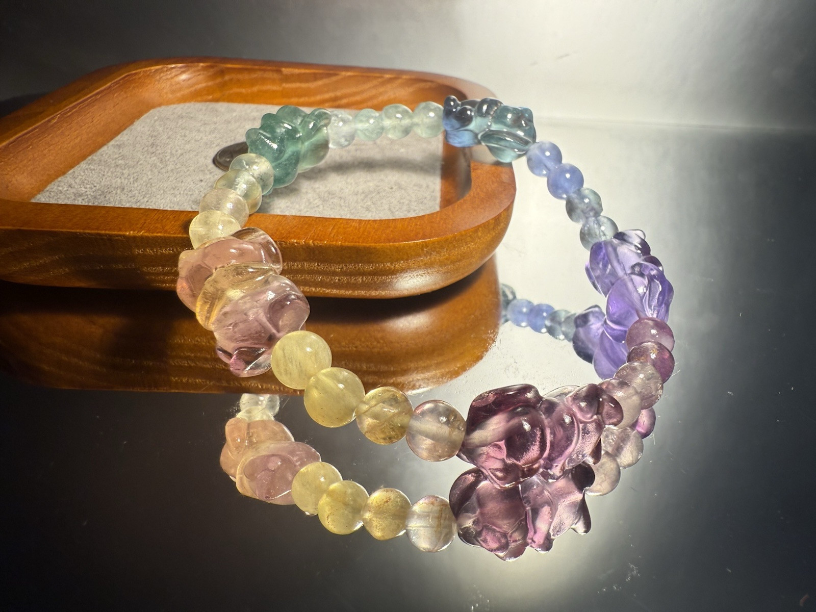 Unique High Grade Natural Fluorite Carved Elastic Bracelet /Cute Animals