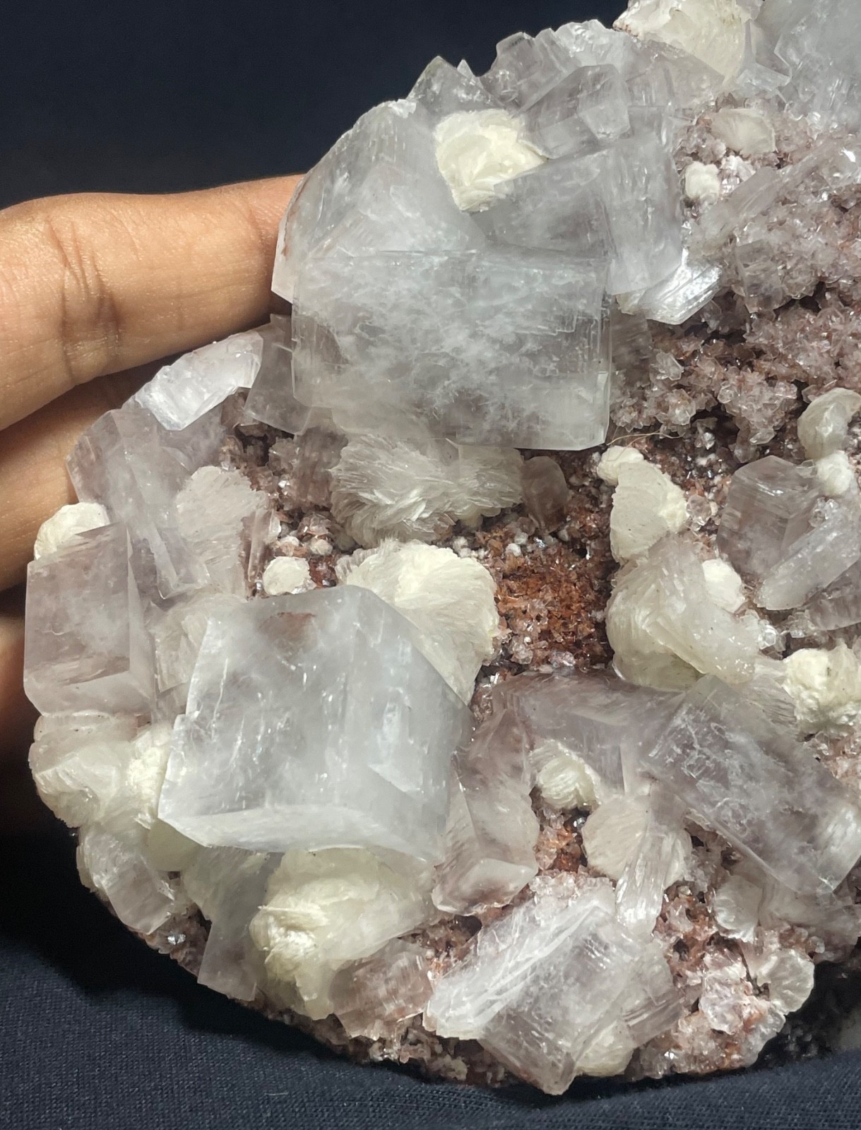 Apophyllite cubes w/ quartz on redox surface crystal mineral 926 gr