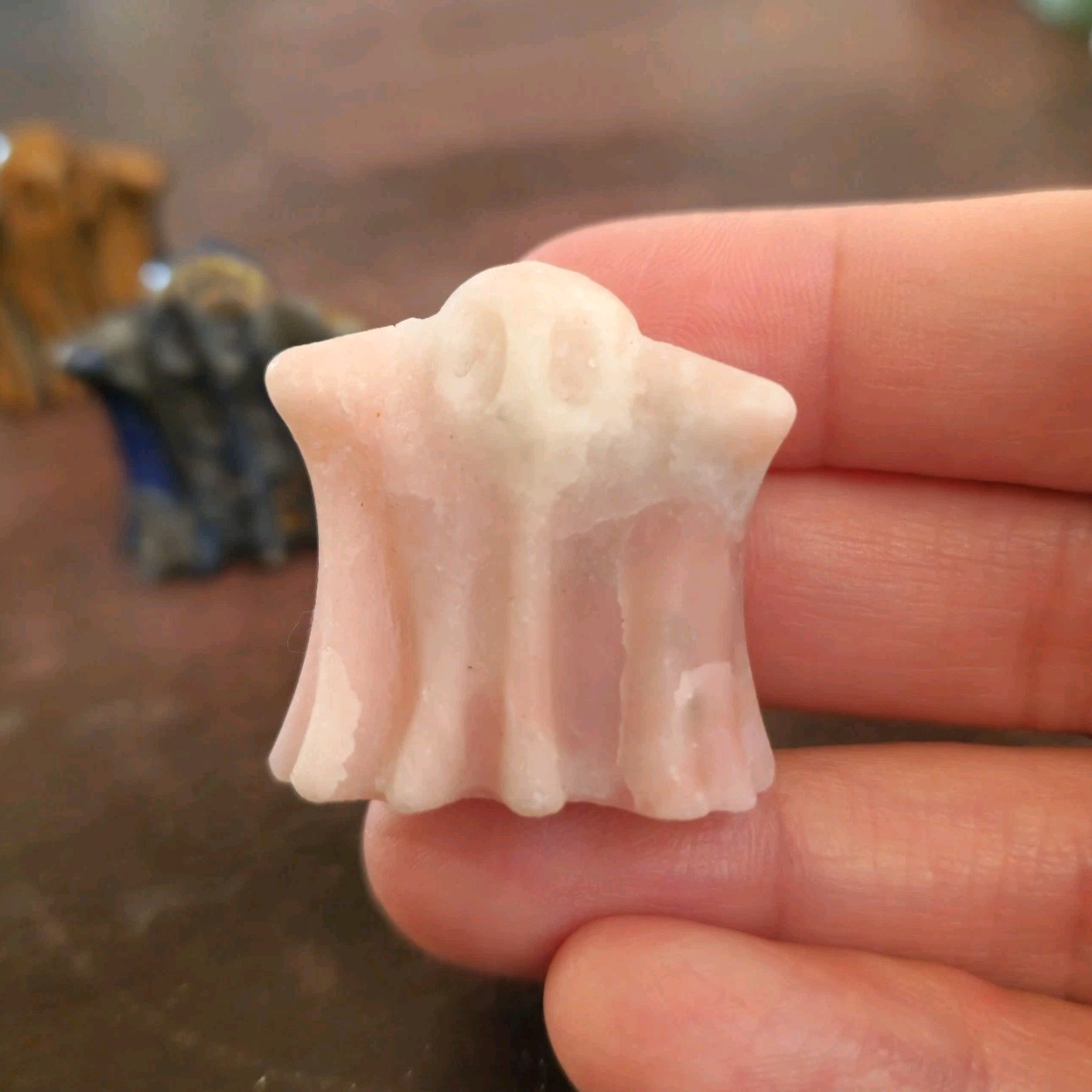 Lot Of 5 Various Mixed Materials Polished Ghost Carvings – USA
