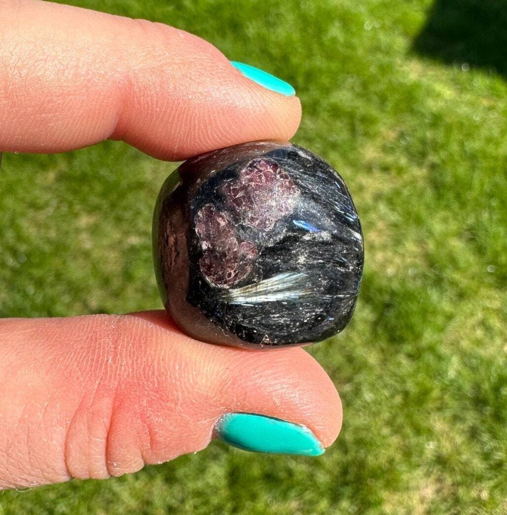 Arfvedsonite and Garnet Tumbled Stone, Natural Arfvedsonite from Canada