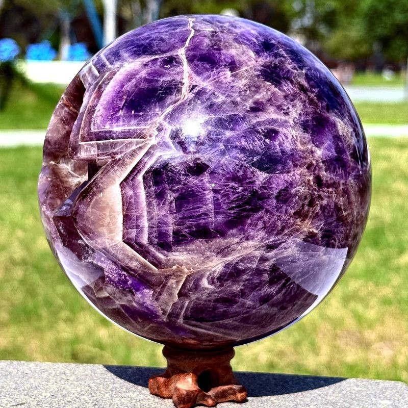 7.63LB Natural dreamy purple crystal ball – quartz crystal energy ball