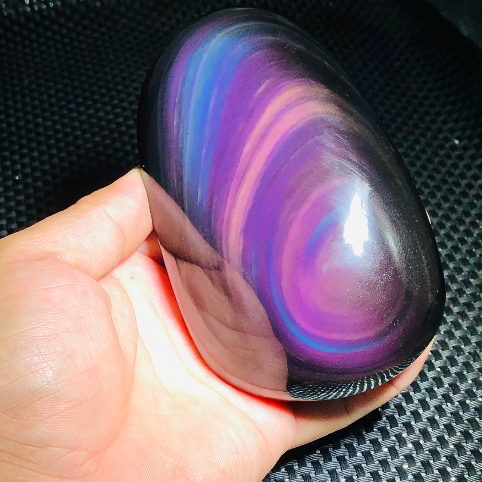 573g Natural Rainbow Obsidian Palm Stone Fitness Gem Quartz Crystal Healing