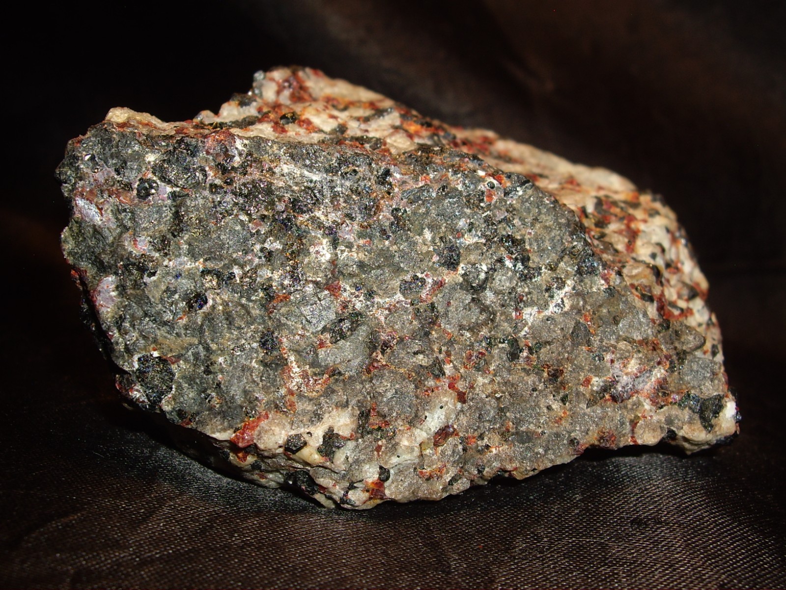 Excellent Fluorescent Willemite Specimen, 297.6g