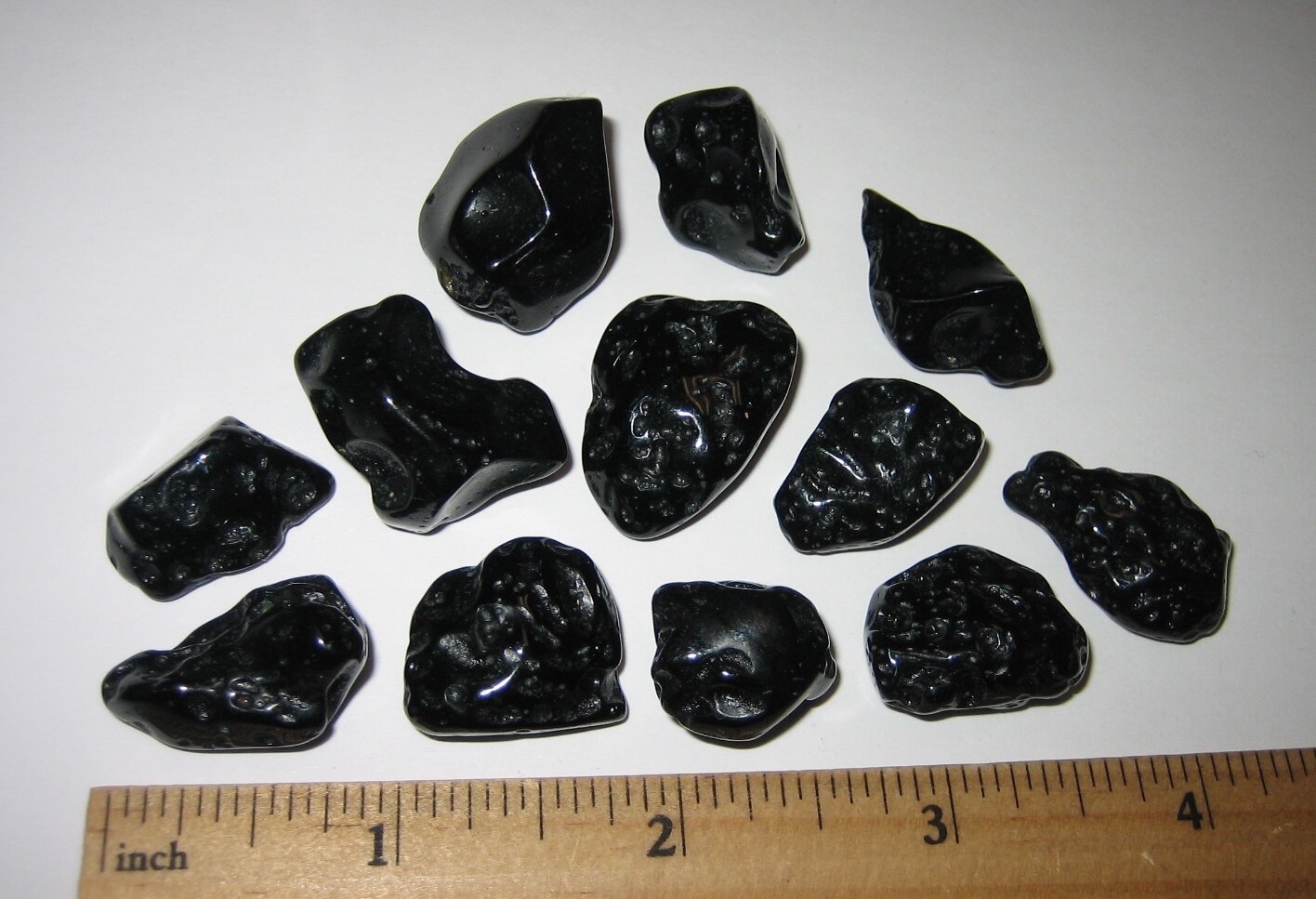12 TUMBLED POLISHED 0.6″- 1″ INDO-CHINESE _ TIBETAN TEKTITE MINERALS ~ 55.1g *3
