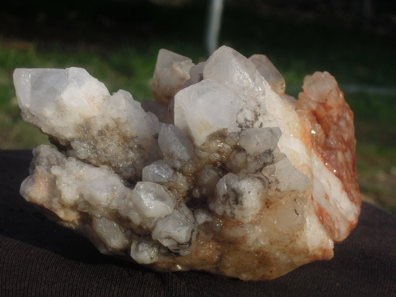 2.4 LB Beautiful 5.75″ Natural White Clear Quartz Crystal Cluster Mineral
