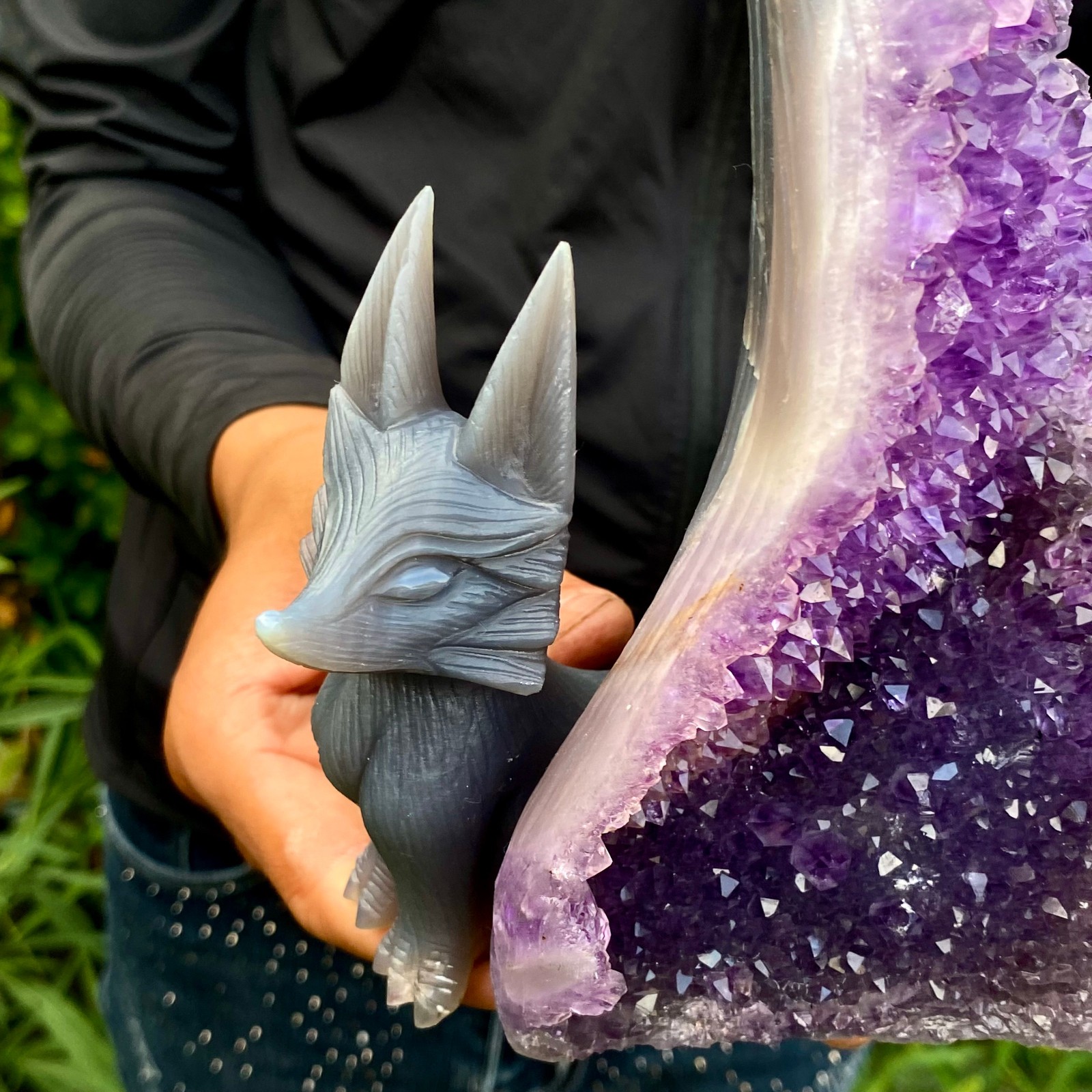 2.62LB Natural Agate Geode Hand Carved Nine-tailed Fox Quartz Crystal Decor