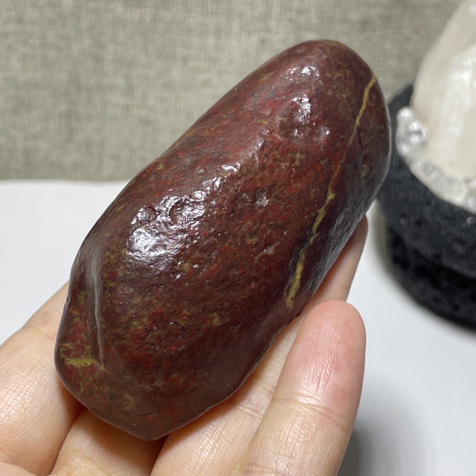 150g Natural Iddingsite meteorite specimen raw stone from China a6227