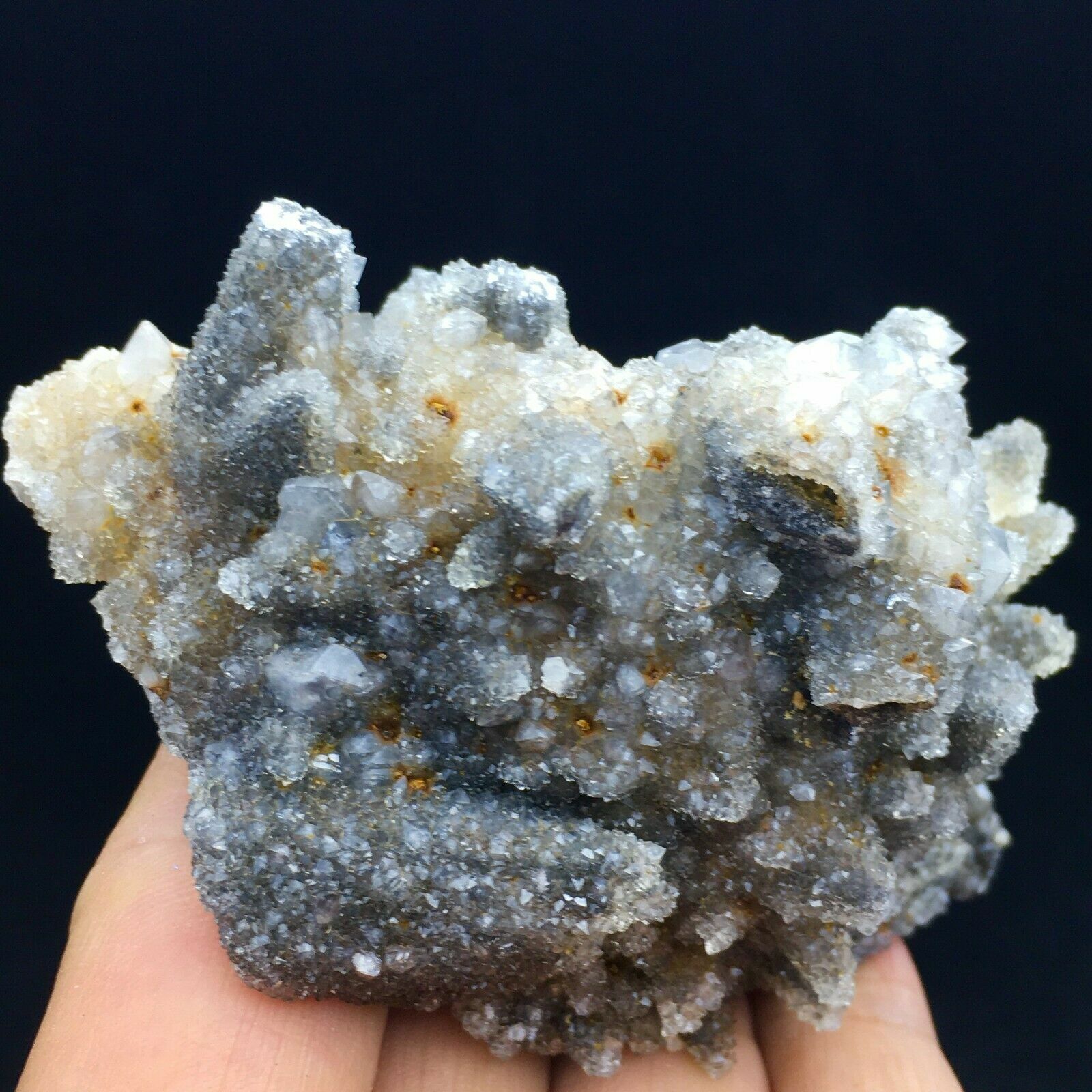 210g Natural Beauty White Dipyramidal Calcite Cluster Mineral Specimen