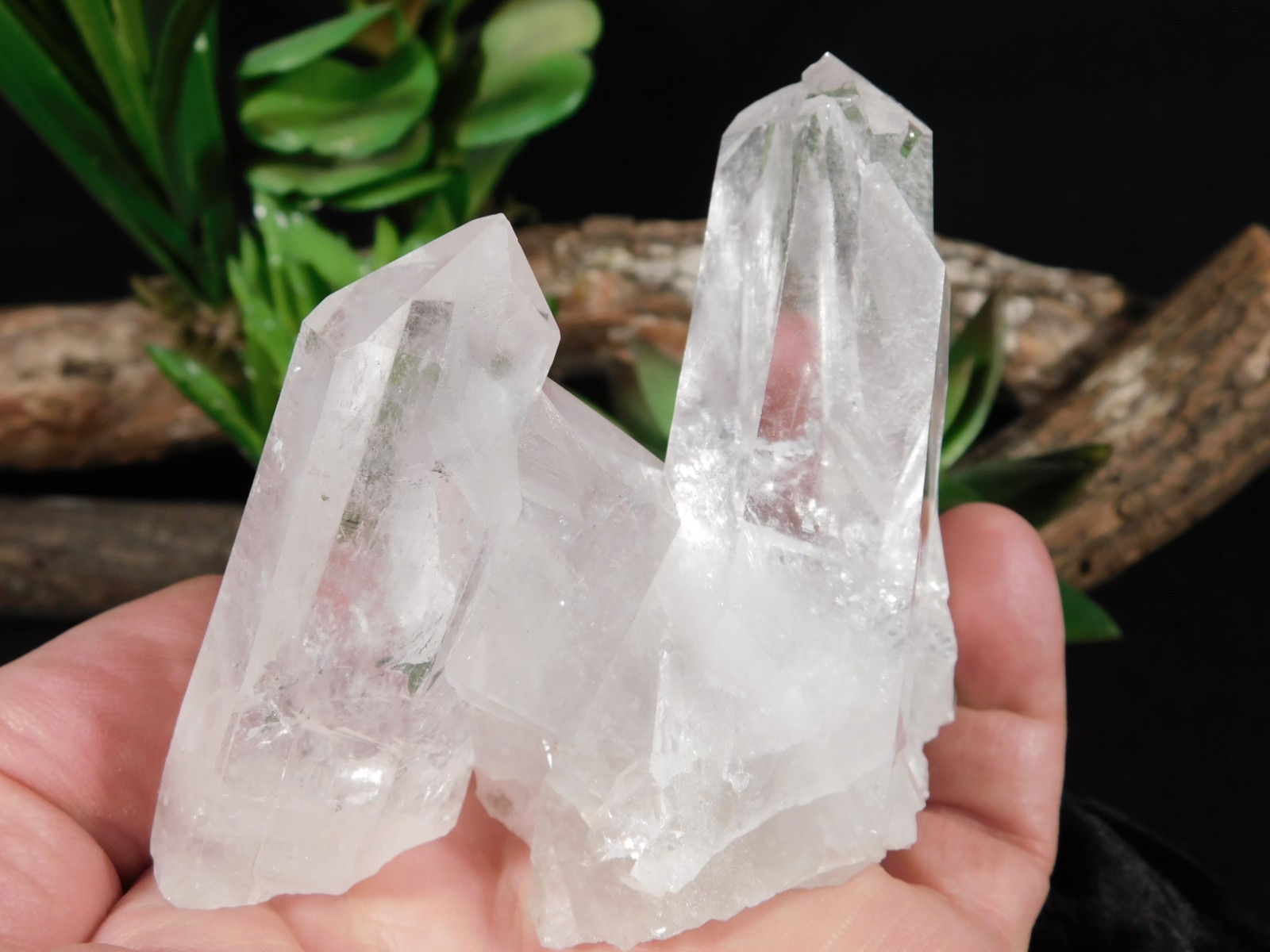 Very Translucent! QUARTZ Crystal Cluster From Brazil 216gr