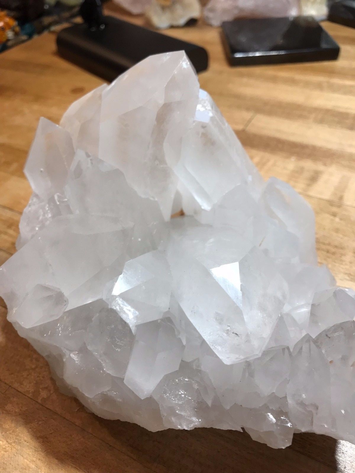 Clear Quartz Gemstone Large Multiple Floater Tabby Point Cluster Specimen 002