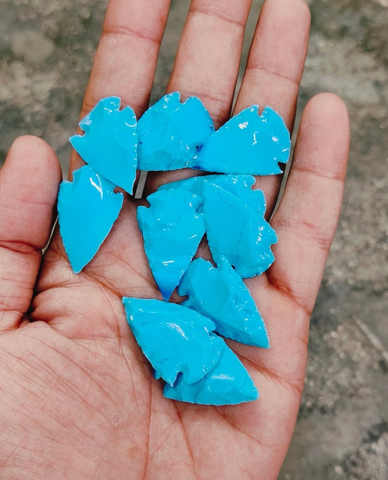 Turquoise Glass Crystal Arrowhead Spearhead 1–1.25 Inch – Gemstone For Healing