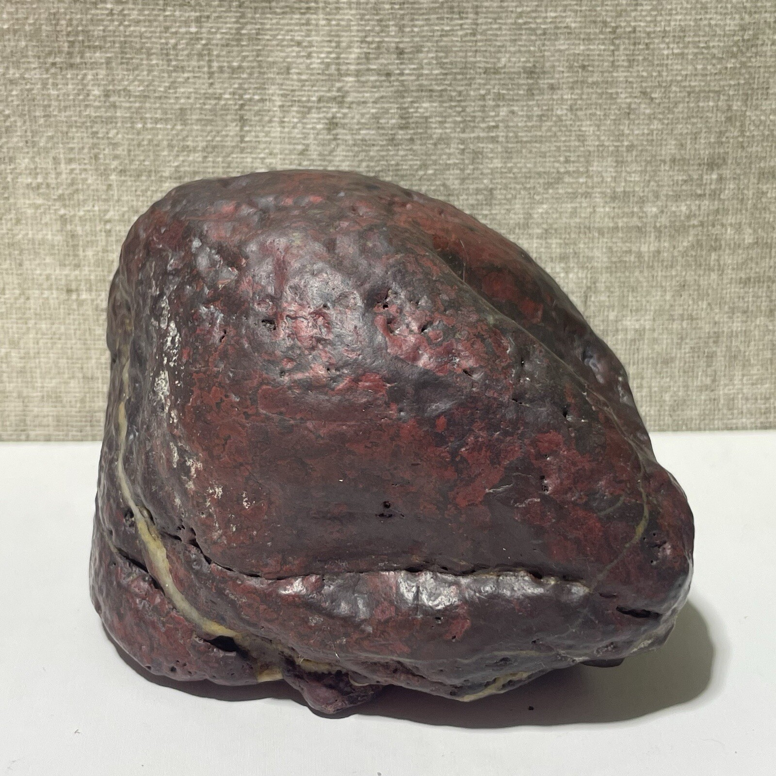 437g Natural Iddingsite meteorite specimen raw stone from China a6639