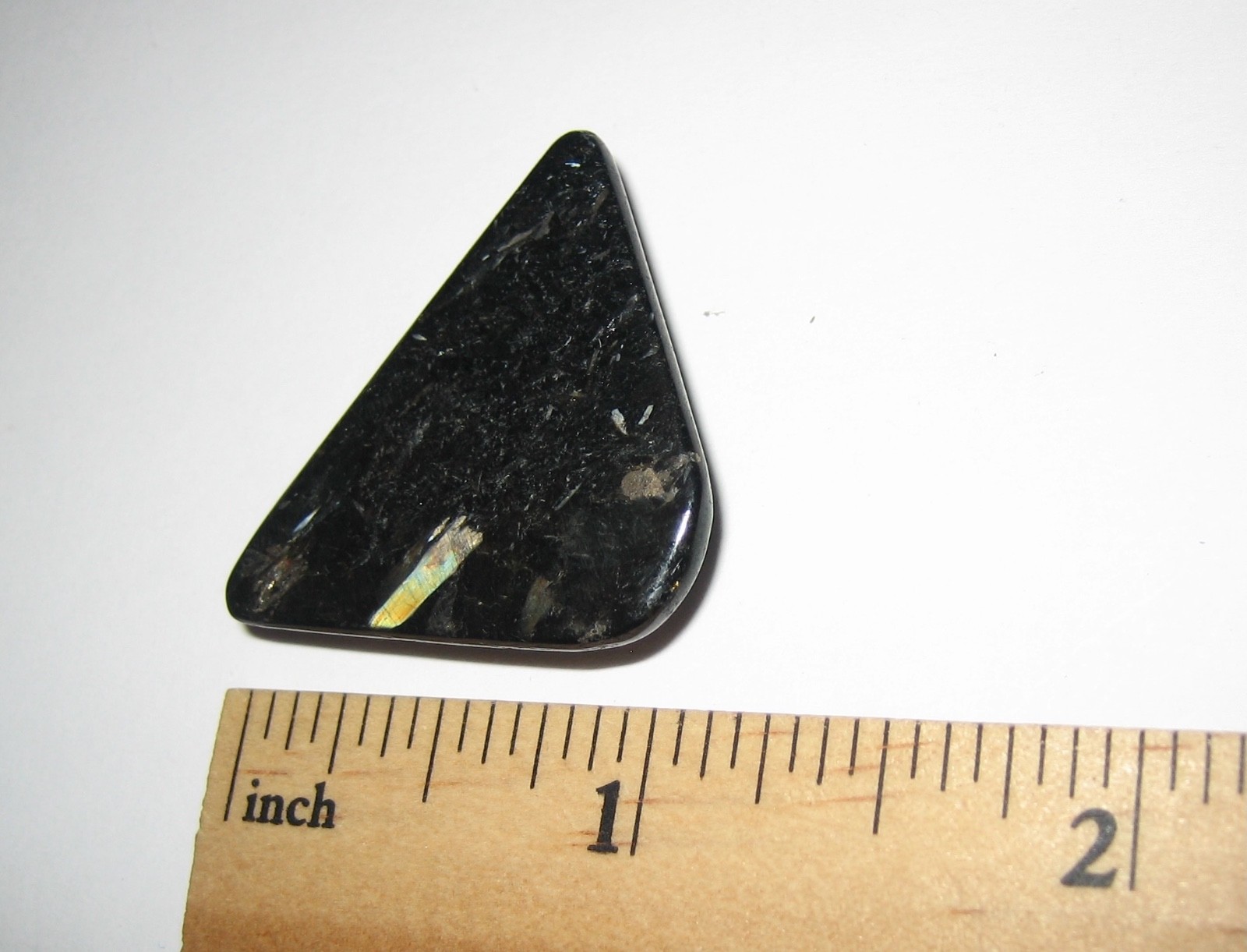 35mm x 24mm POLISHED RARE AUTHENTIC NUUMMITE STONE CABOCHON GREENLAND ~ 8.4g *A4