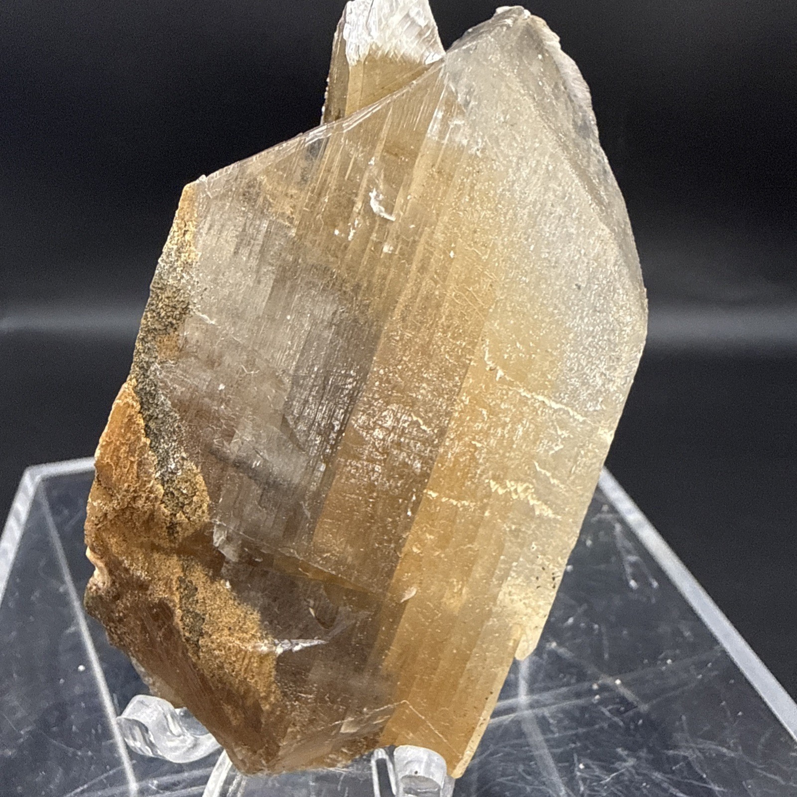 Natural Phantom Selenite W/ Black & Orange Phantoms👀Minerals! Quartz!Collector
