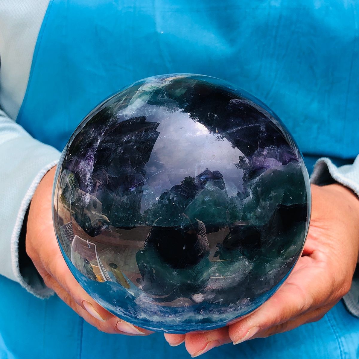 2240G Natural Green Coloured Fluorite Ball Quartz Crystal Reiki Healing 5464
