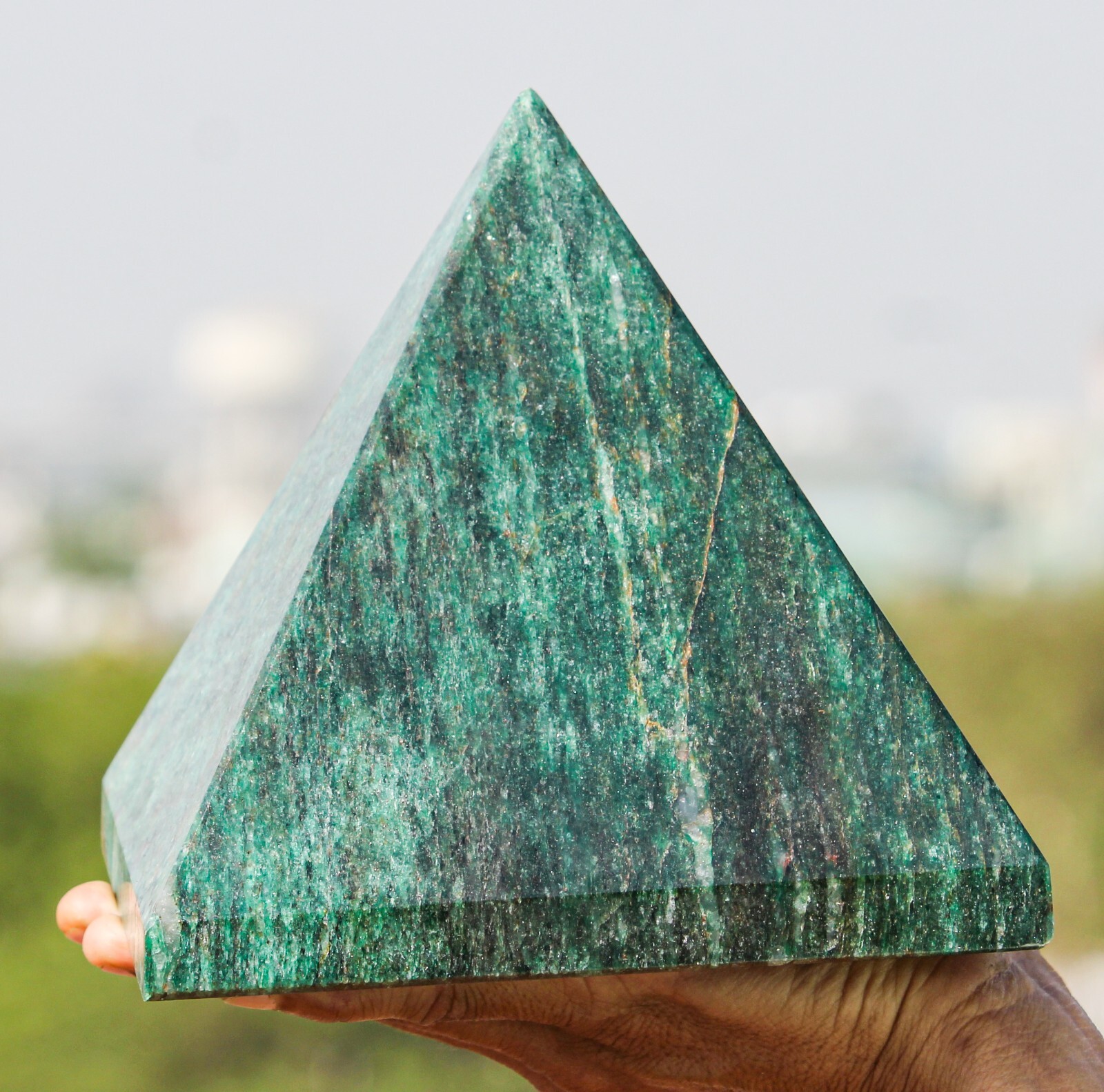 165mm Green Kyanite Stone Crystal Healing Charged Meditation Energy Deco Pyramid