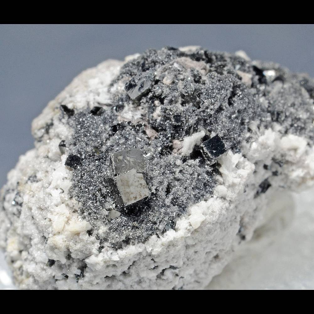 RARE GARNET PSEUDOMORPHED BY HEMATITE & FELDSPAR UTAH MINERALS CRYSTAL-MIN