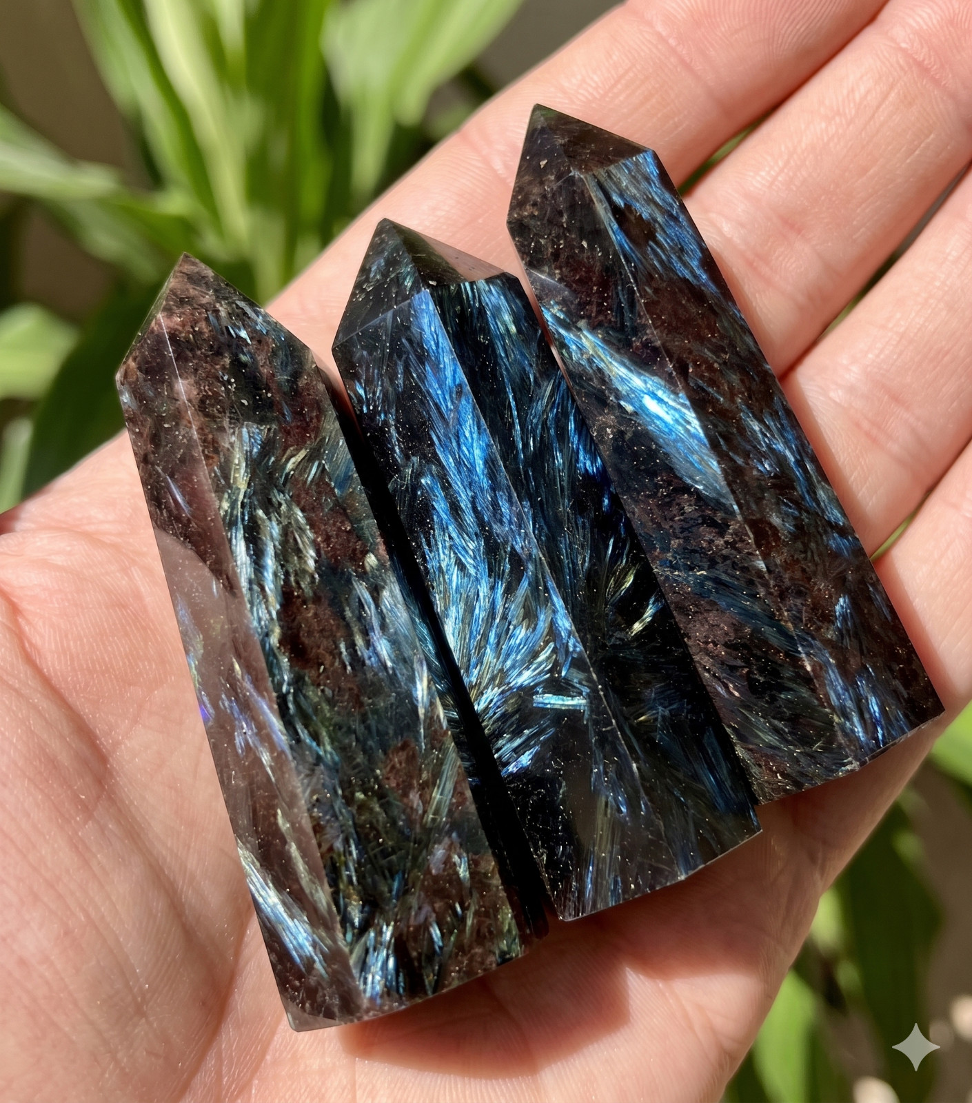 Natural Arfvedsonite Flash Blue Shimmer Obelisk Tower 8-9cm Healing Crystal