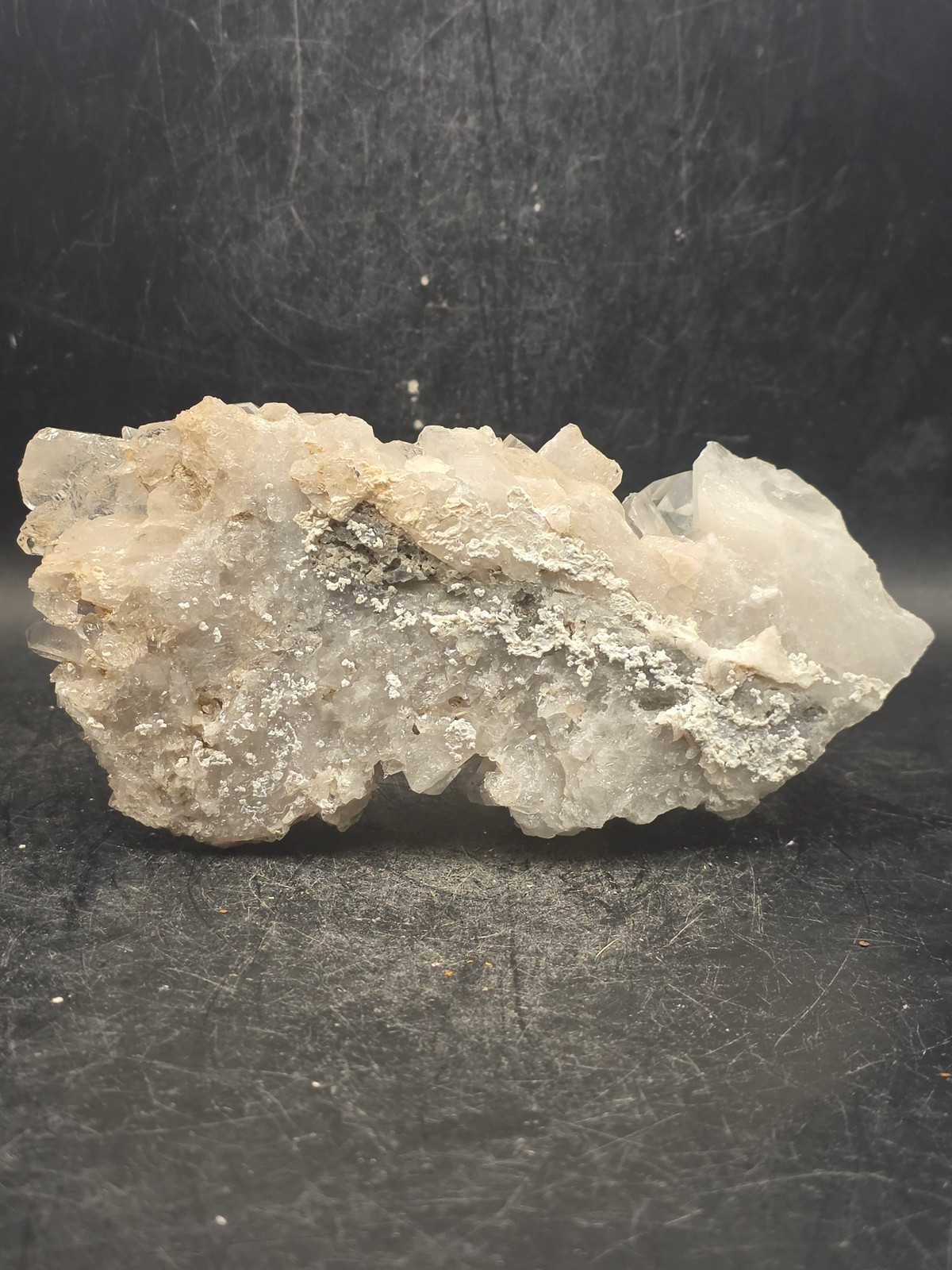 Clear quartz cluster! 7.7 ounces, 4.8 inches long, 2.5″ wide
