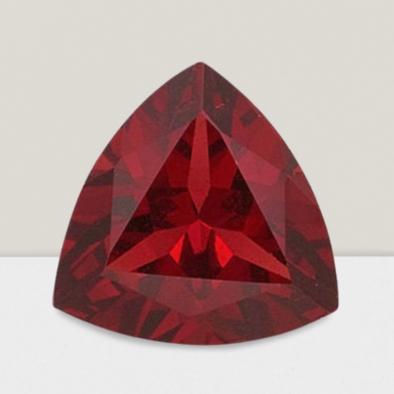 Garnet Trillion Cut Gemstone 5.5 Cts – 12 mm Calibrated Loose Gem