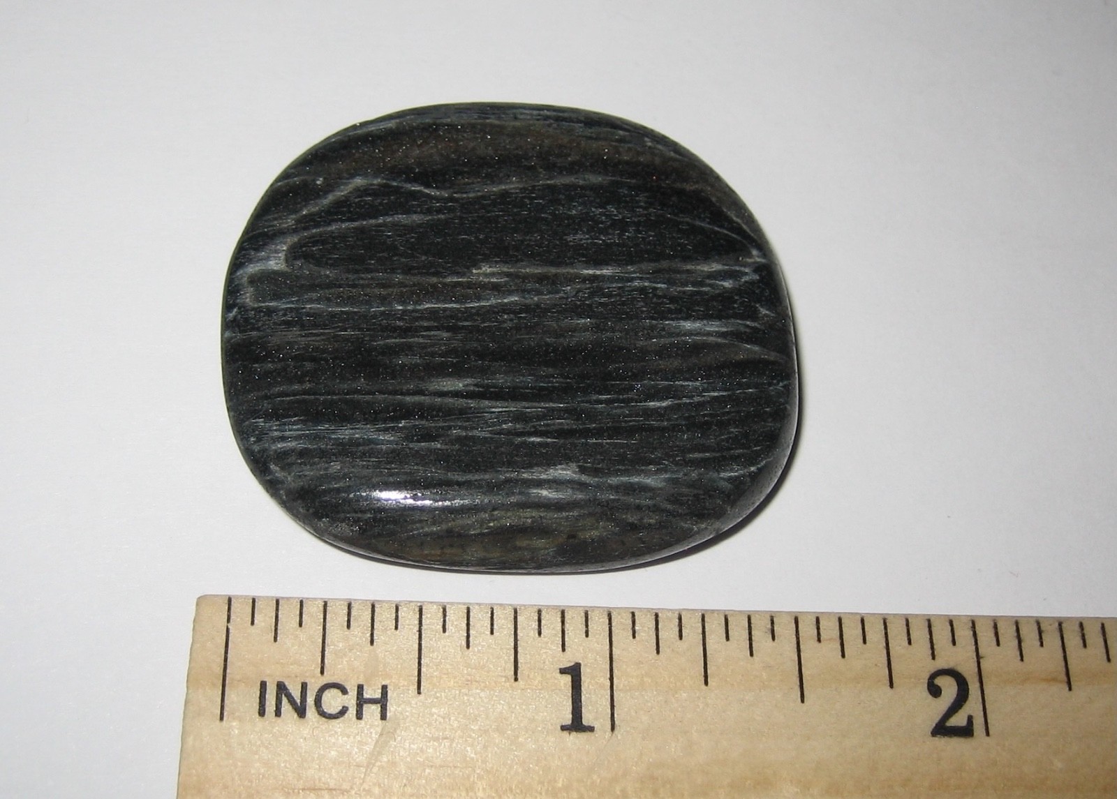 RARE! 1.4″ x 1.1″ POLISHED FLAT NATURAL ‘ISUA STONE’ PALM STONE MINERAL 23.5g *3