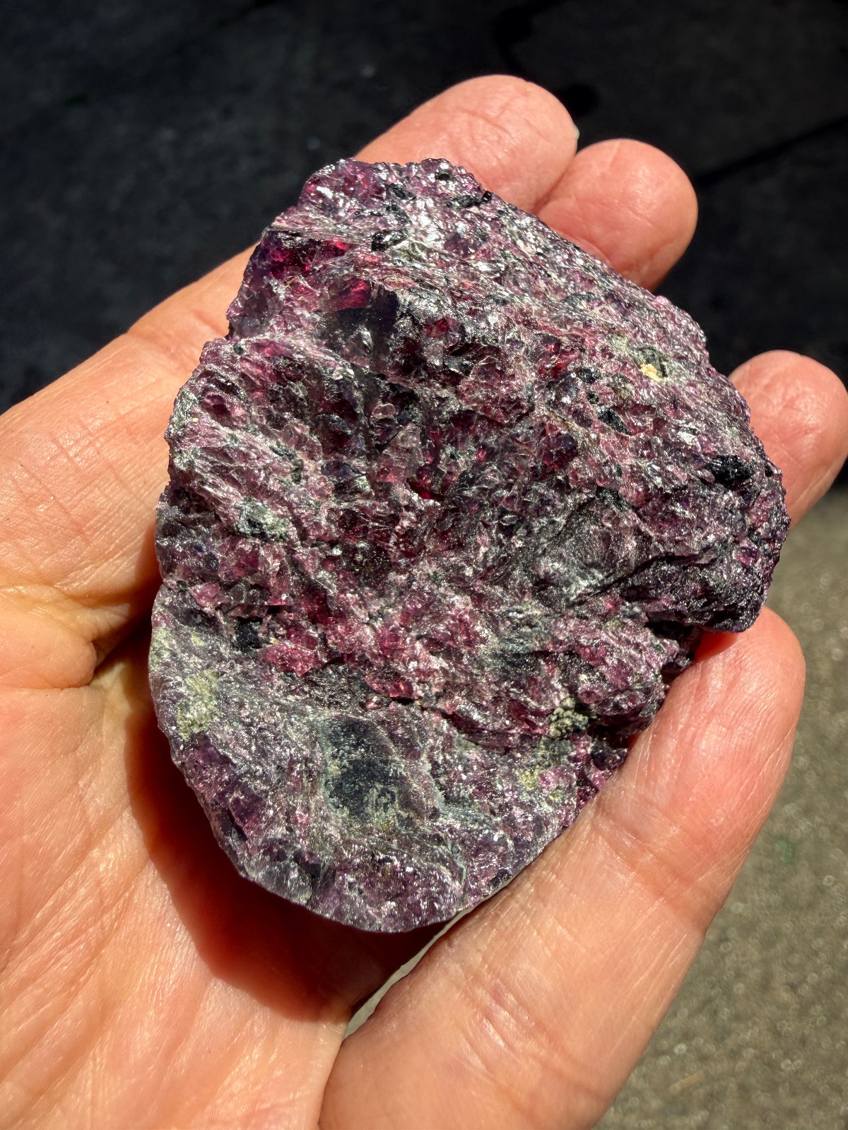 Garnet Crystal RAW ROUGH pyrope Chakra Stone root dark red chakra healing 133g