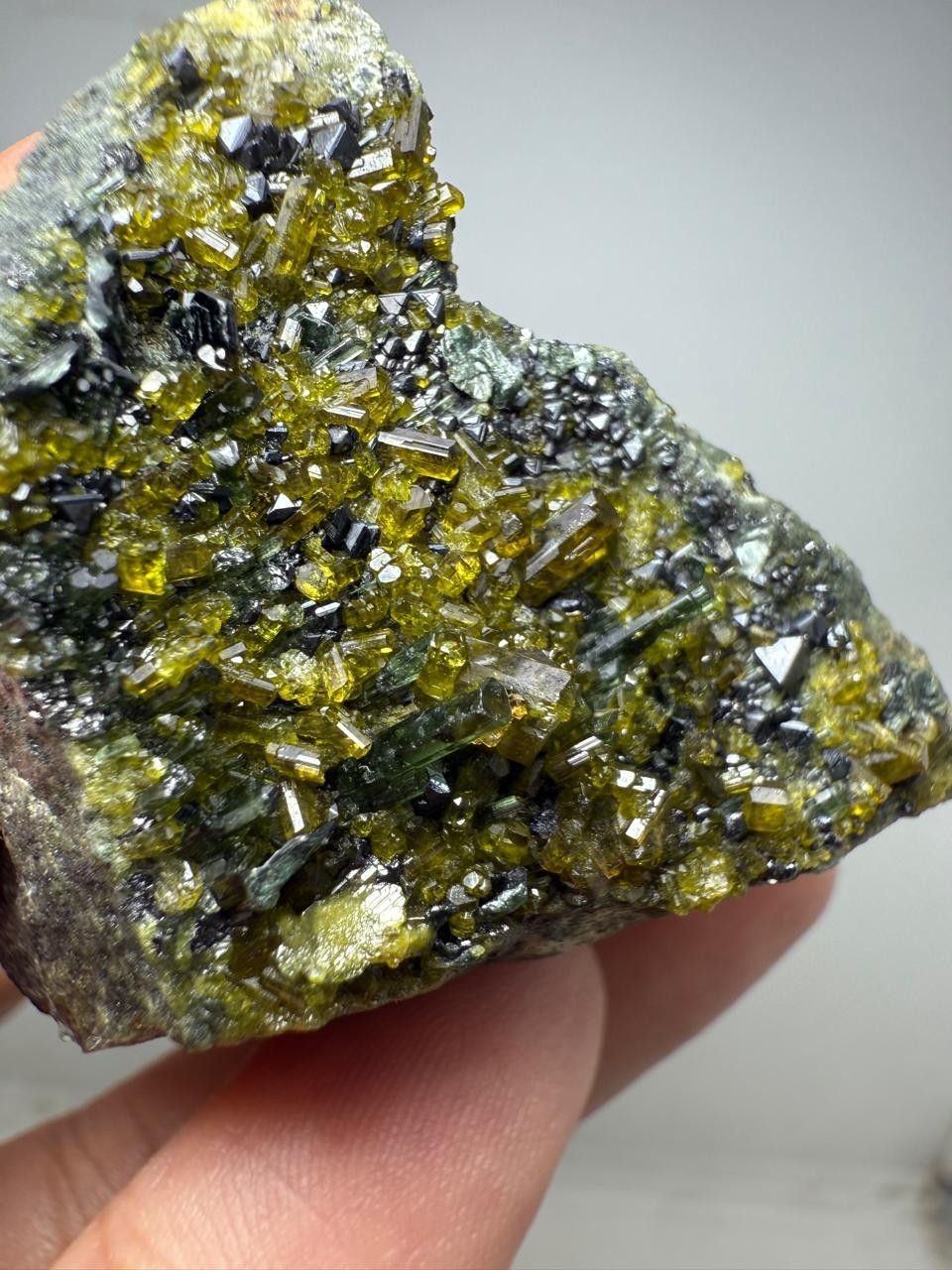 88-Gr Vesuvianite crystal specimen with Diopside &Magnetite Clinochlore from PAk