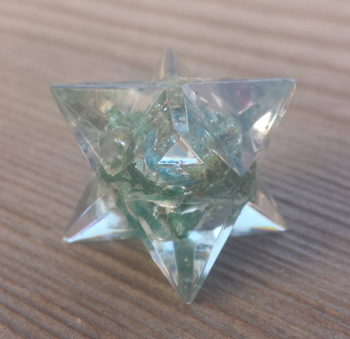 ORGONE JADE GEMSTONE MERKABA STAR ORGONITE