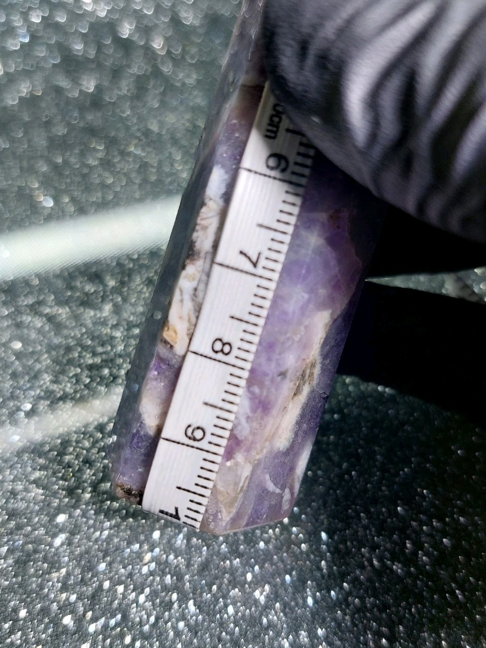 X1 Amethyst Crystal Tower Point Obelisk Healing Energy 81.7g 9.9cm