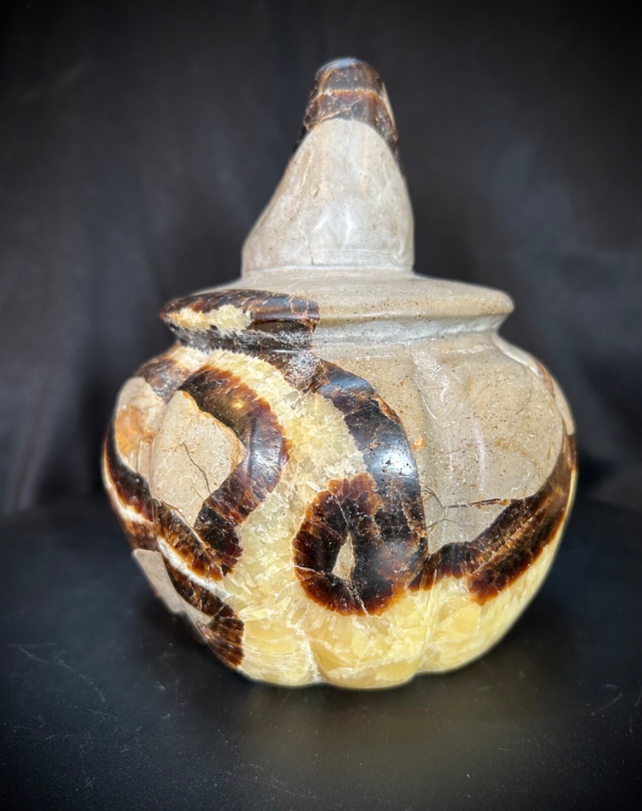 6″ Septarian “Good Witch” Jack-o-lantern 5lb 8.4oz UV REACTIVE(See Video)