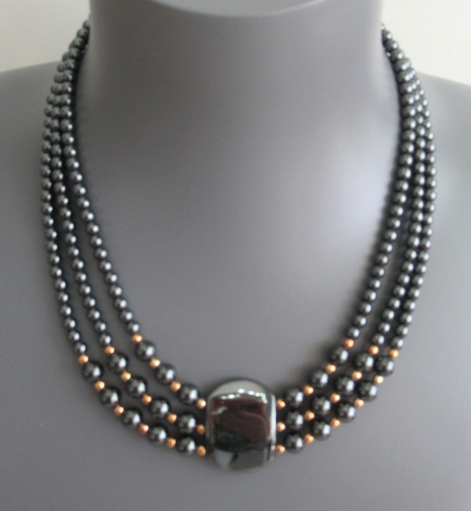 NWOT Multi Strand Beaded Statement Necklace Pearl Hematite Gray