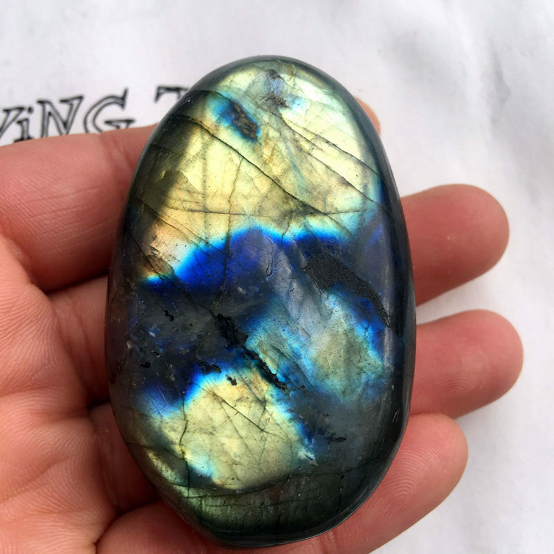 Natural Colorful Labradorite Polished Crystal Quartz Palm Stone Rock Ore Healing