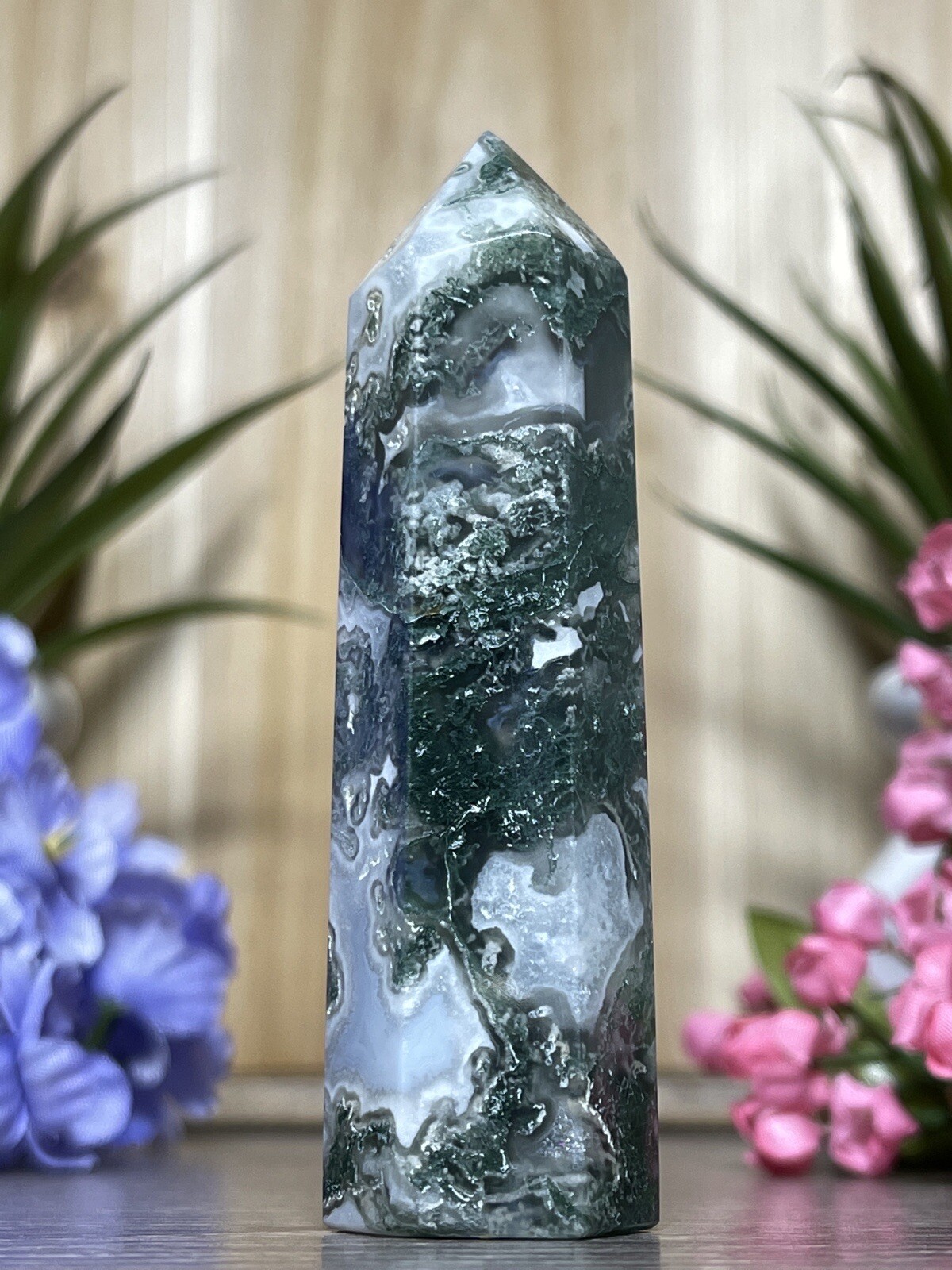 MOSS AGATE TOWER – Mineral Chalcedony Reiki Chakra Green Wiccan Crystal Decor