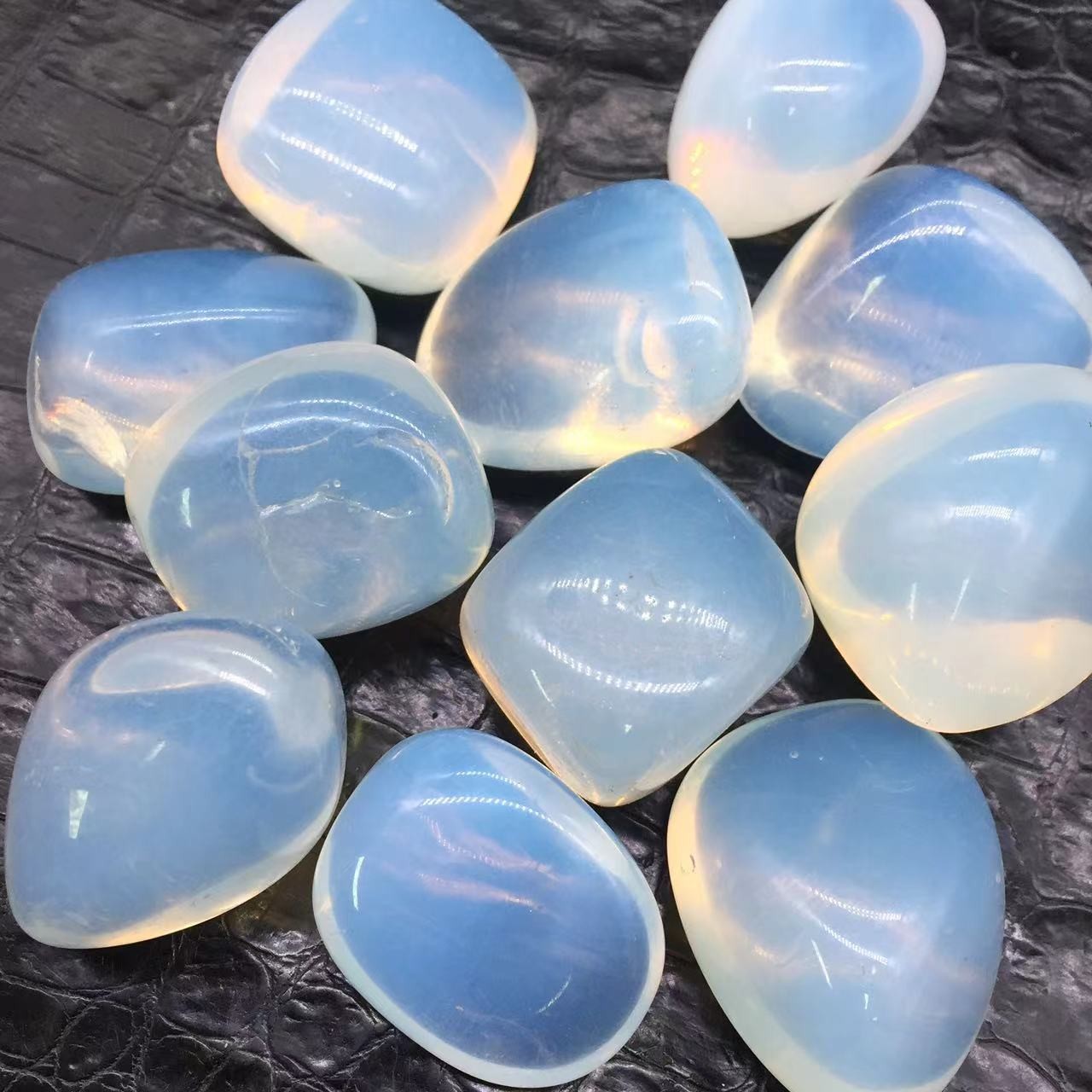 Natural Opalite Quartz Crystal Tumbled Stone Healing Decoration Specimen 100g