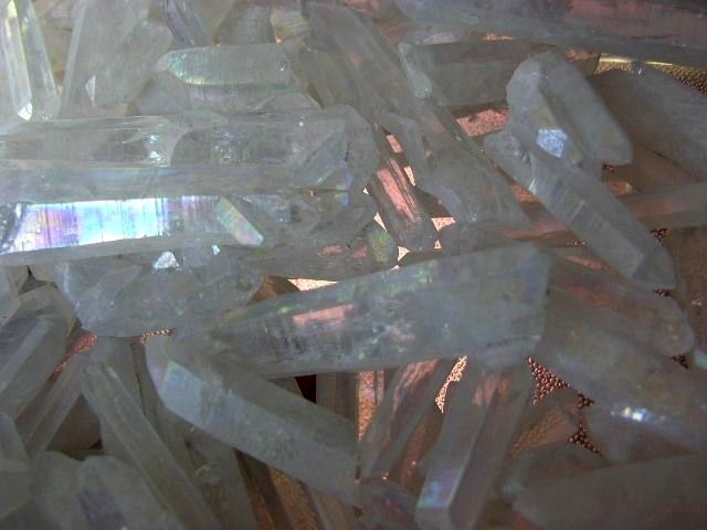 Angel Aura terminated quartz crystals Brazil 0.75-2 inch 15 crystals per lot