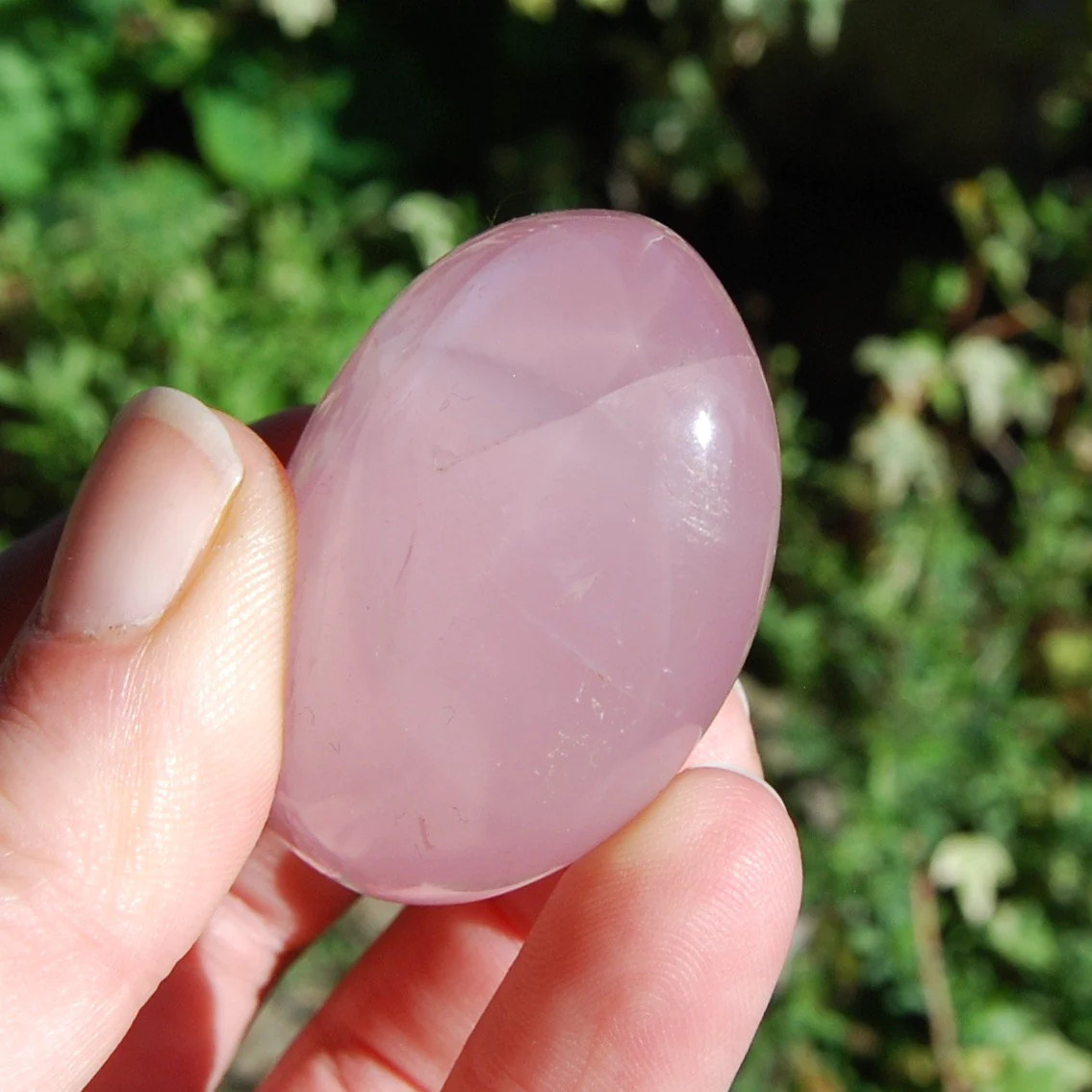 ONE Star Rose Quartz Crystal Palm Stone, Asterism, Mozambique