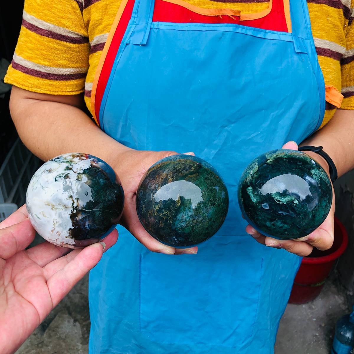 3 pieces 2080g Natural aquatic Agate Ball Quartz Crystal Sphere Healing 2115