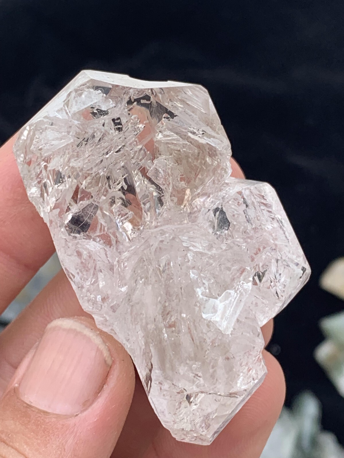 60 Gm Beautiful White Bone Window Quartz Crystal