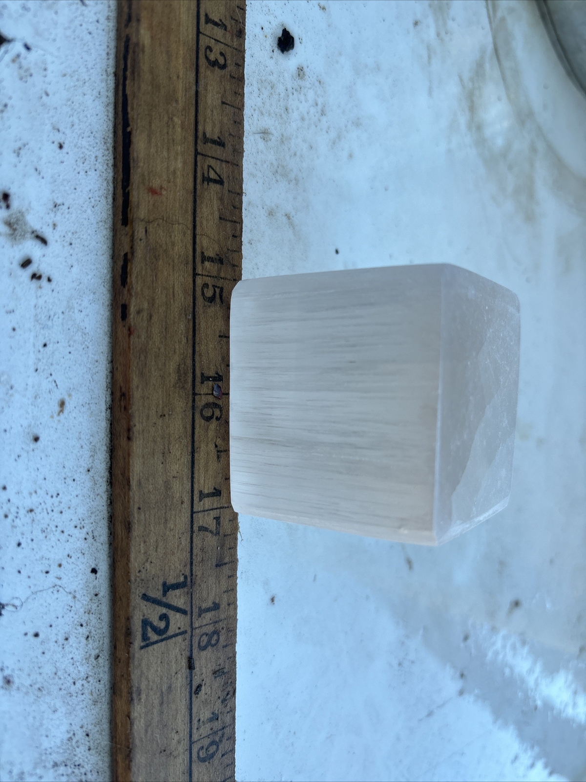 2 inch selenite cube