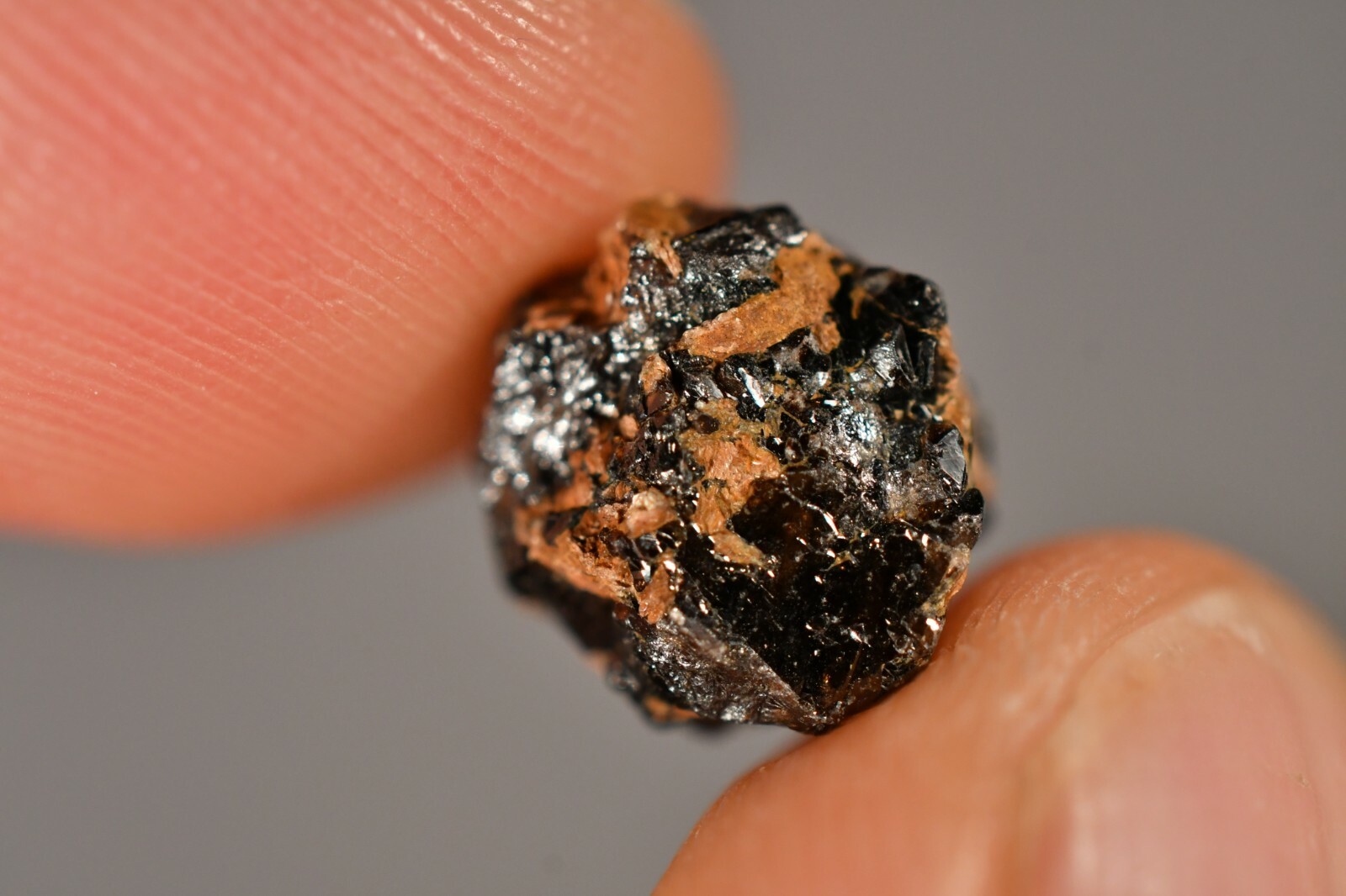 *AUSTRALIAN* CASSITERITE Specimen 1.1cm 3.1g Natural Tin Mineral Crystal Faces