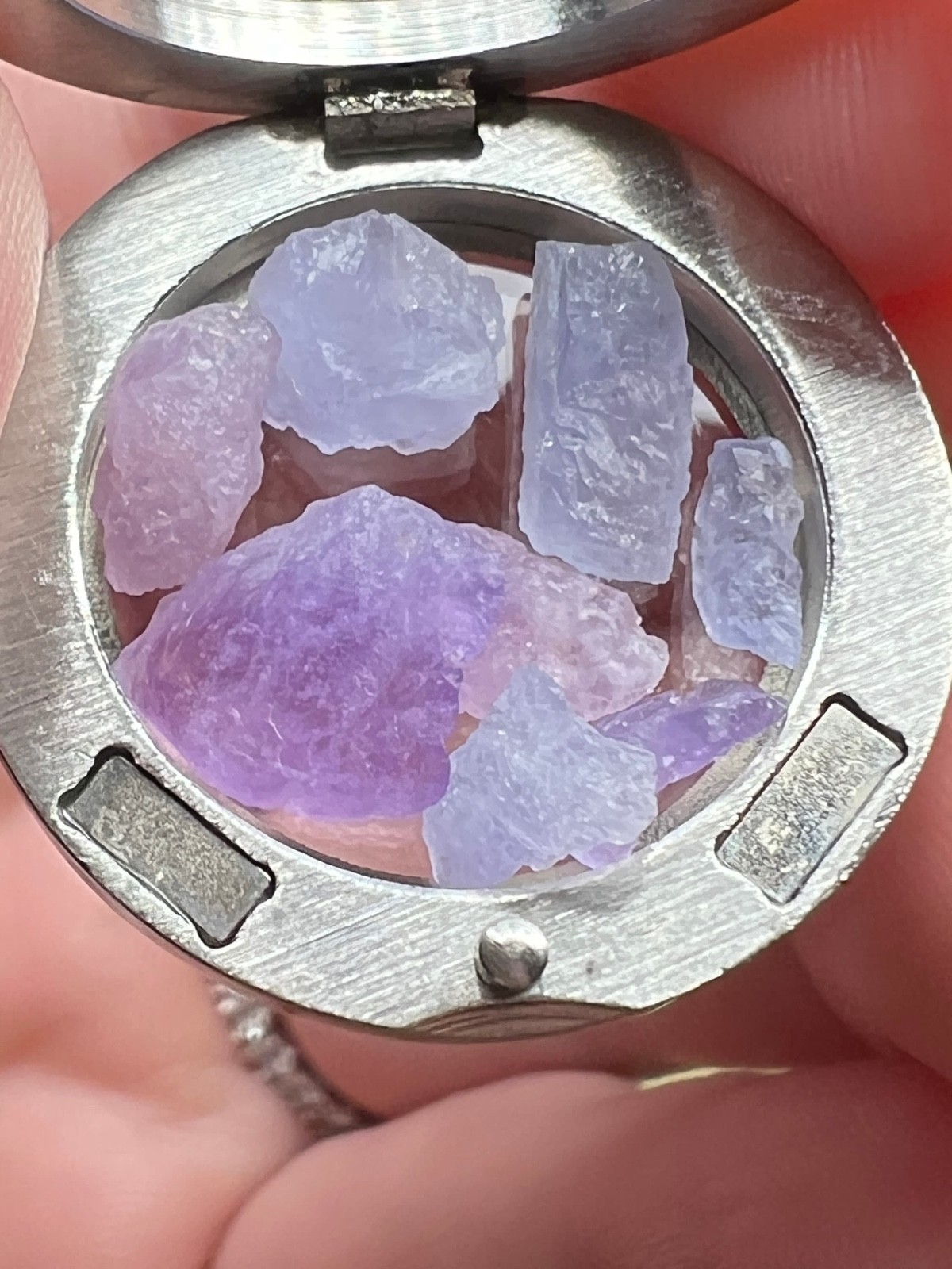 RARE Hackmanite Pendant UV Reactive Fluorescent Ussingite Purple Sodalite