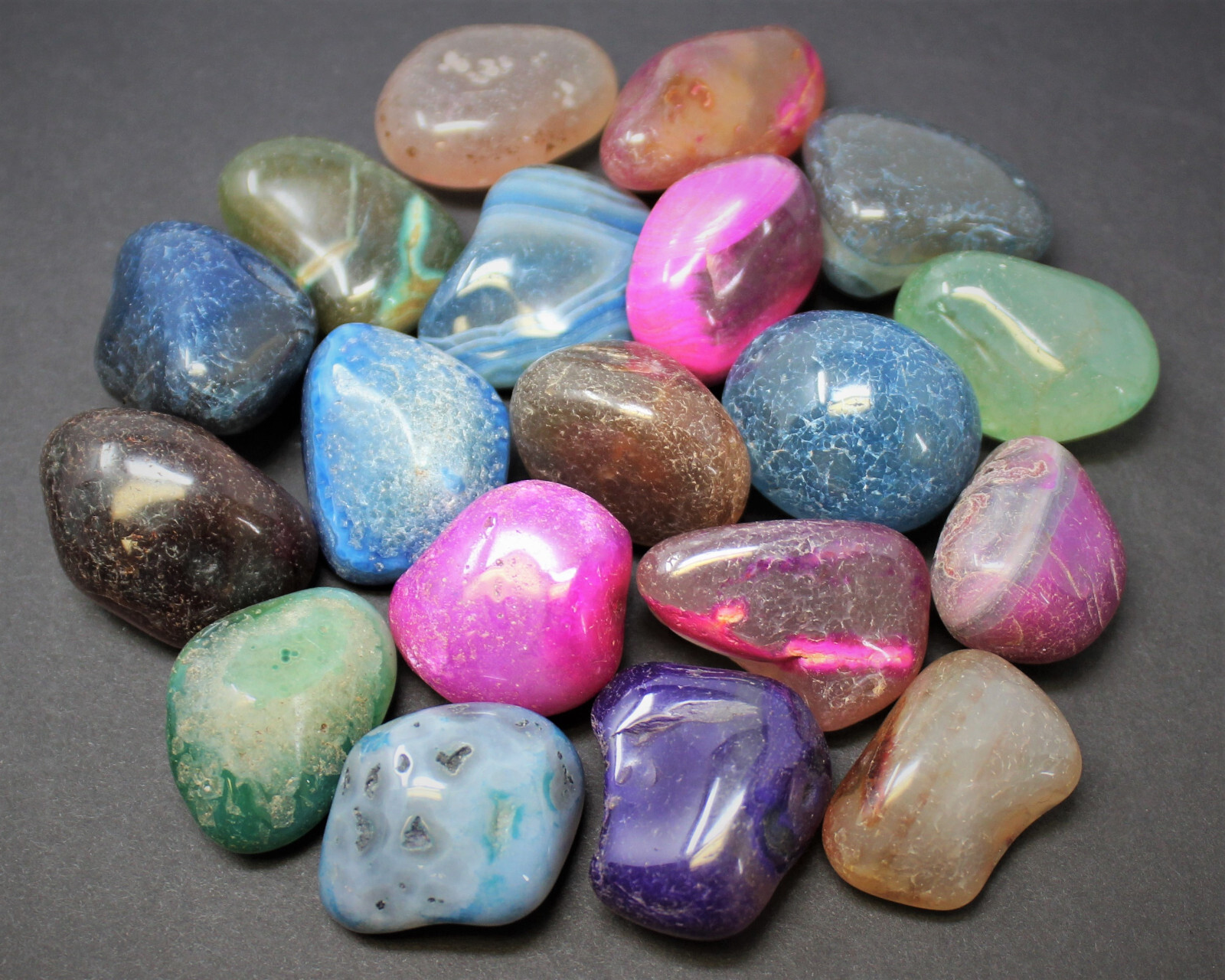 Dyed Tumbled Stones: Bright Colorful Mixed Agate Assorted Gemstone 500 Carat Lot