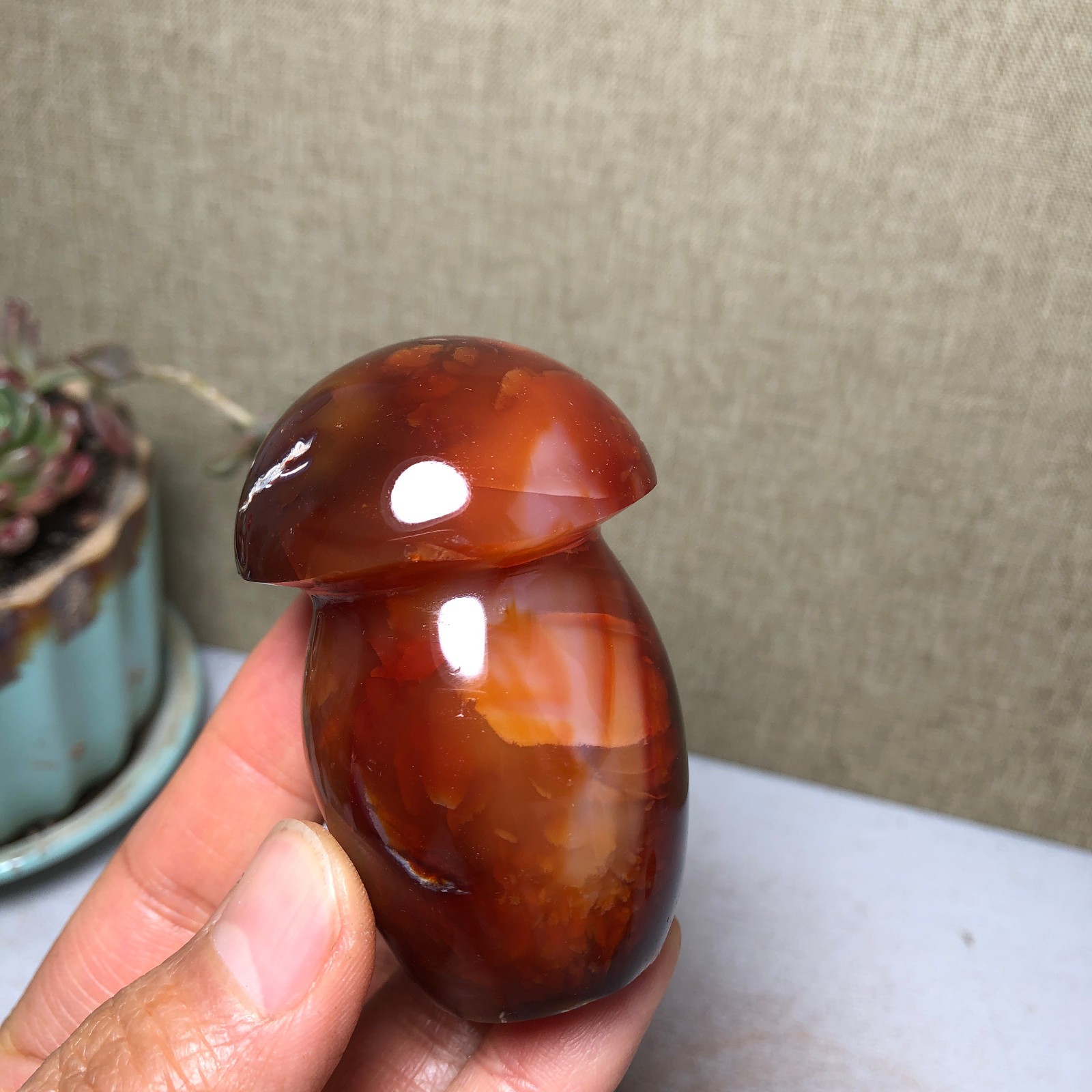62-40-40mm Rare NATURAL red agate mushroom polishing Crystal specimen 141g A3770