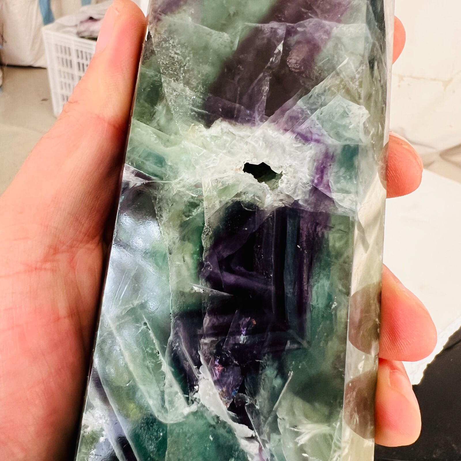 2.64LB Polishing and healing of natural colored fluorite crystal tower 1200g