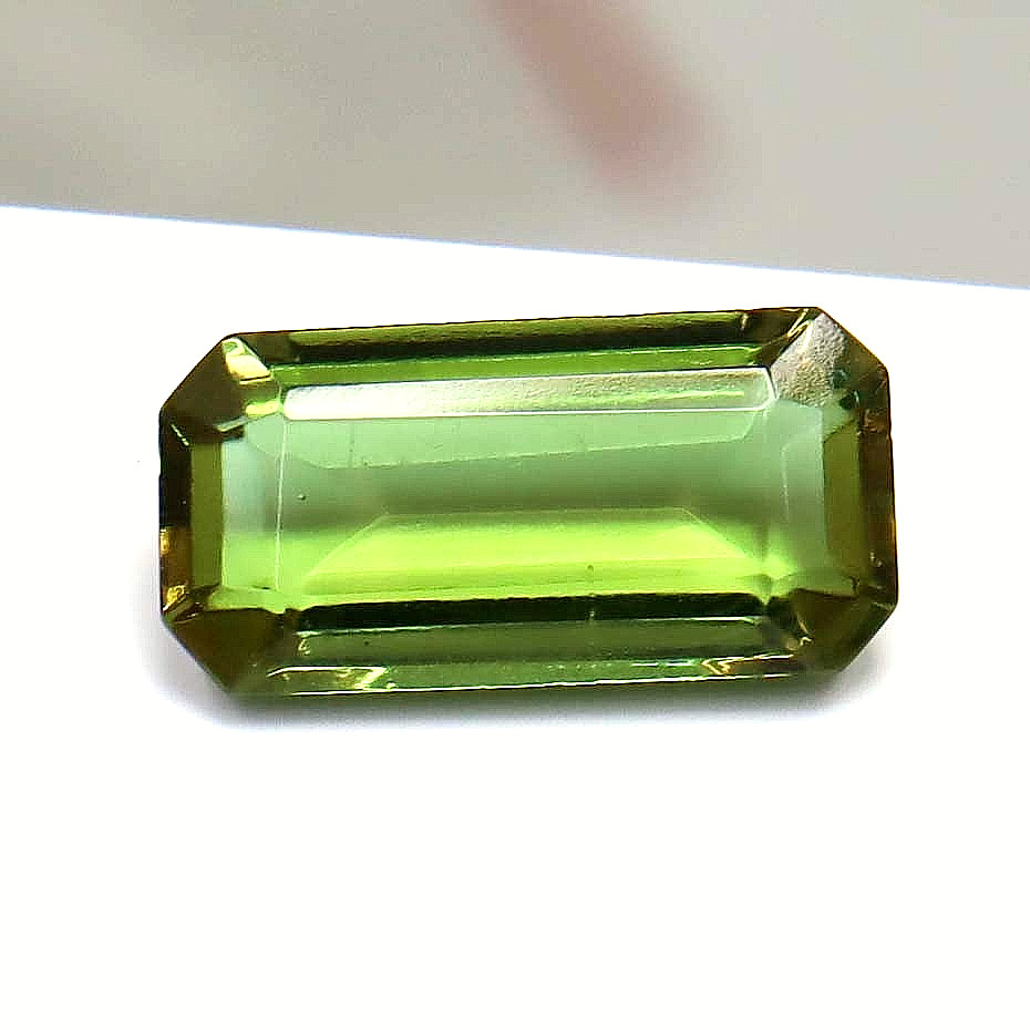 Color Changing Loose Gemstone Natural Alexandrite Emerald Cut 4-5 Ct best Offer